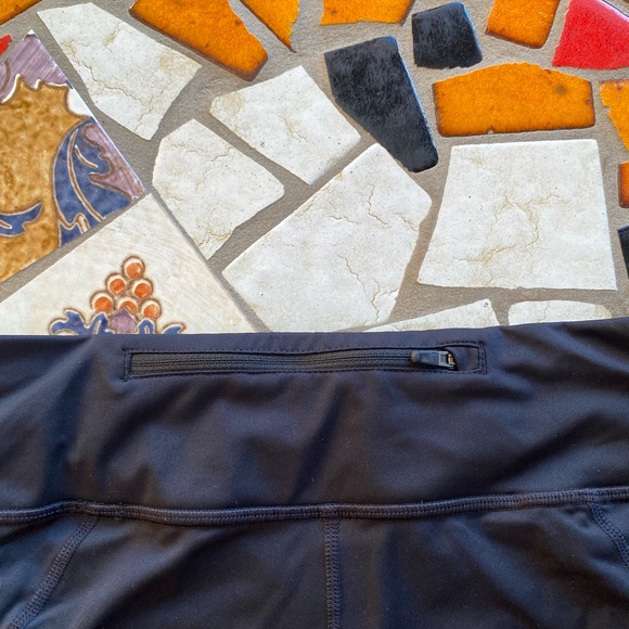 NIKE DRI FIT LEGGINGS - Picture 3 of 4